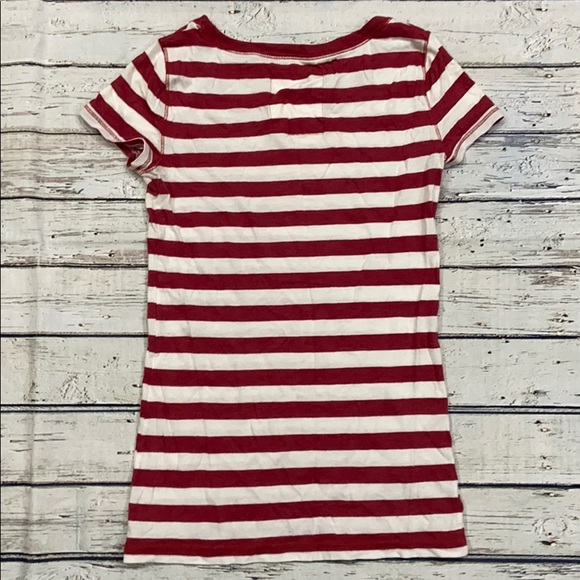 🌵3/$20• Red and White Striped Hollister Tee Shirt - Picture 3 of 3